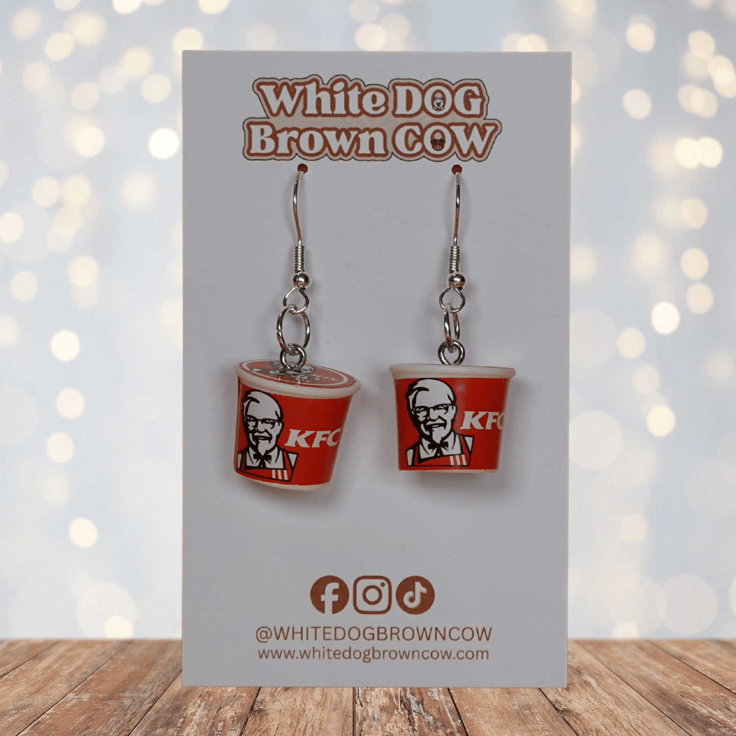 Mini fried chicken bucket–style novelty dangle earrings