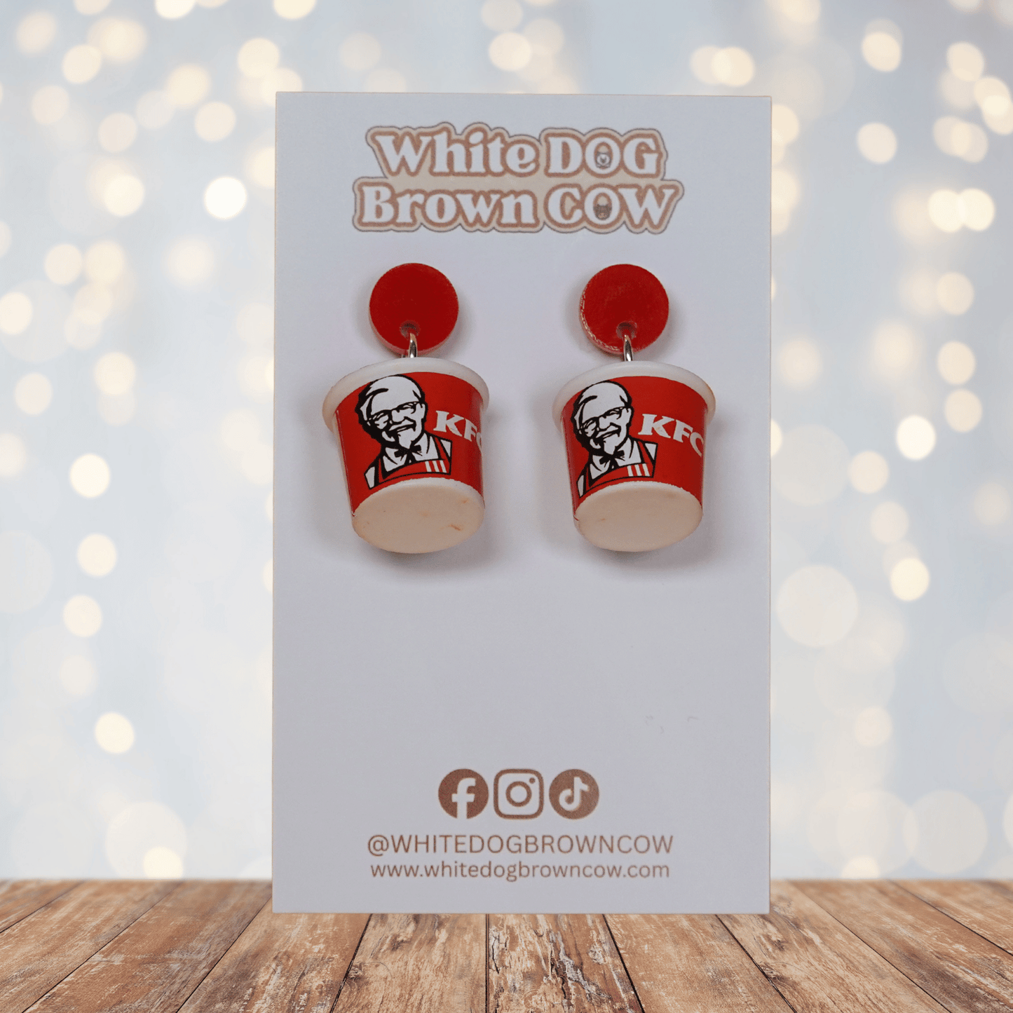 Mini fried chicken bucket–style novelty dangle earrings